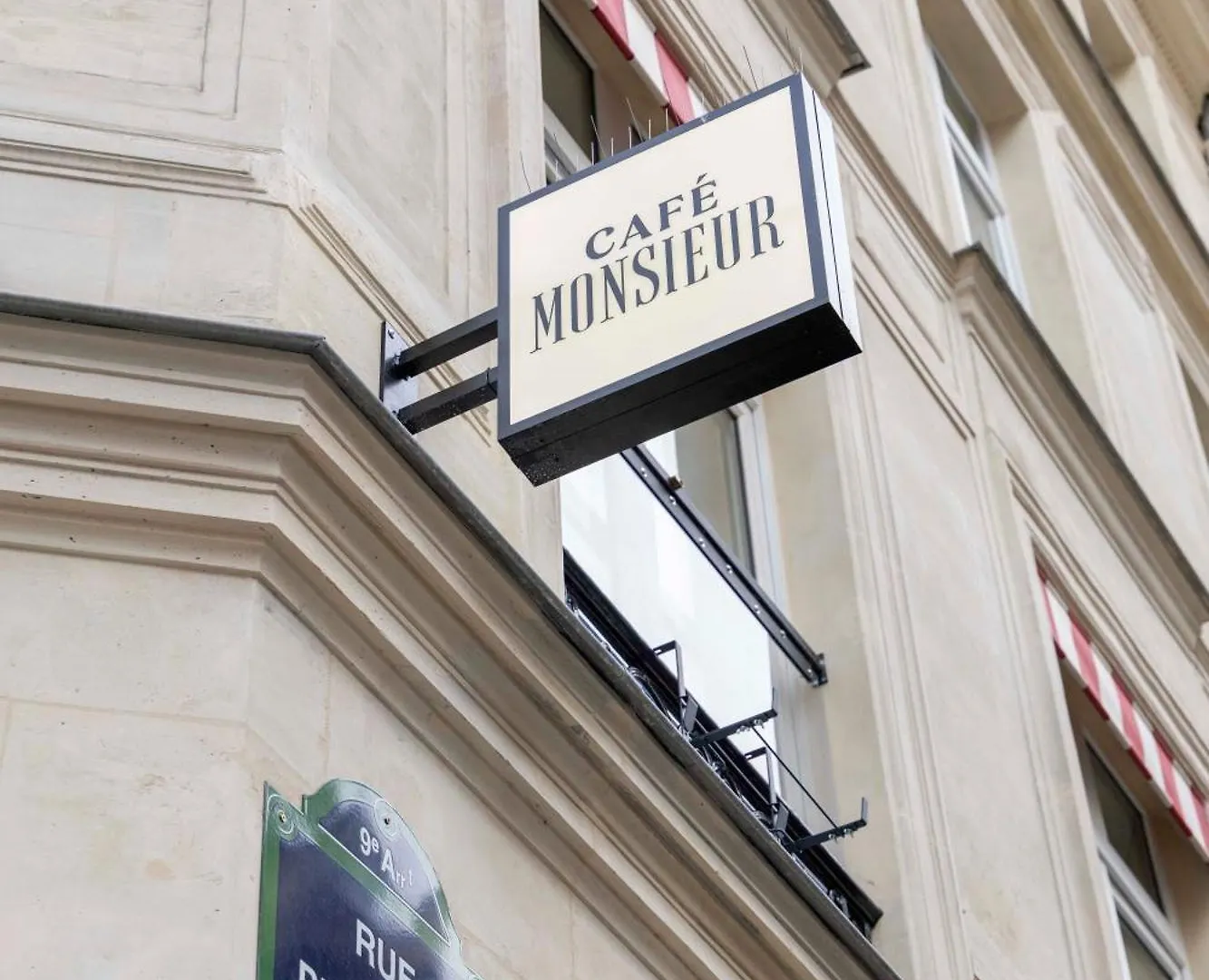 Madame Drouot & Spa - Opera Paris France