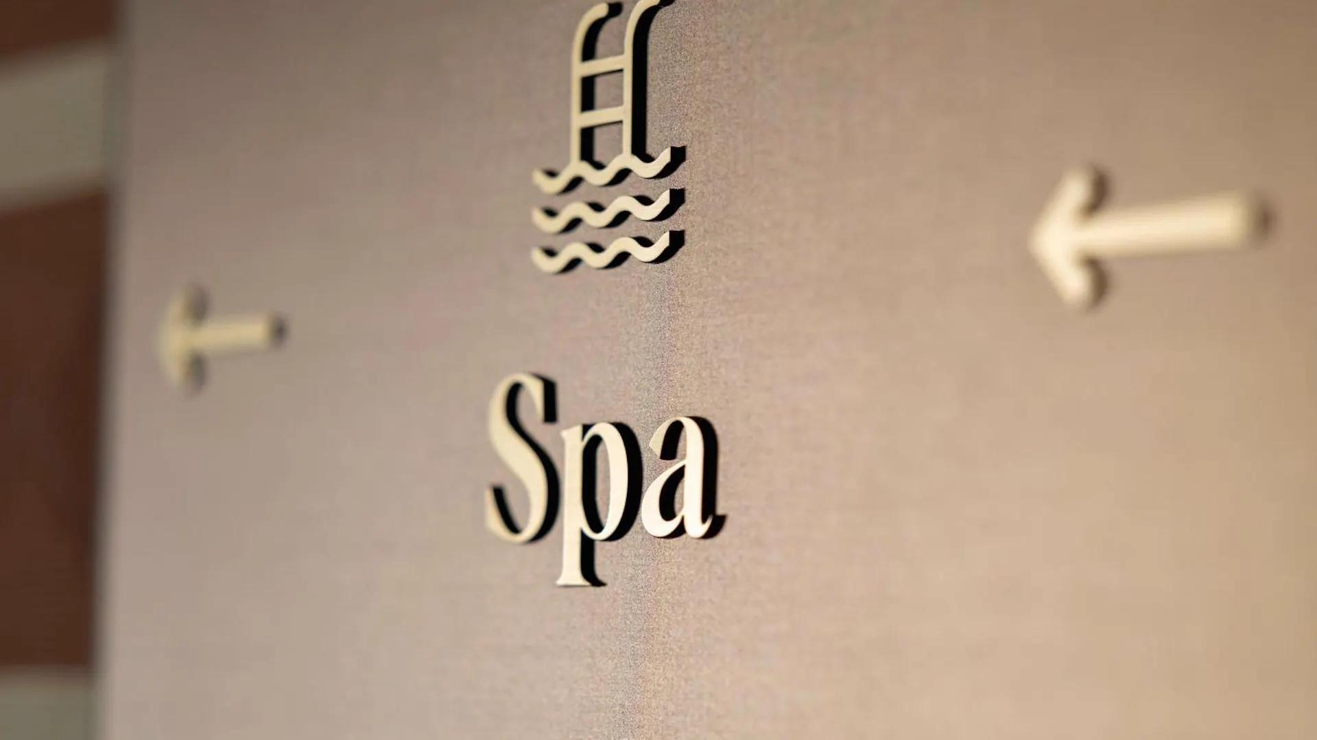 Madame Drouot & Spa - Opera Paris 4*,