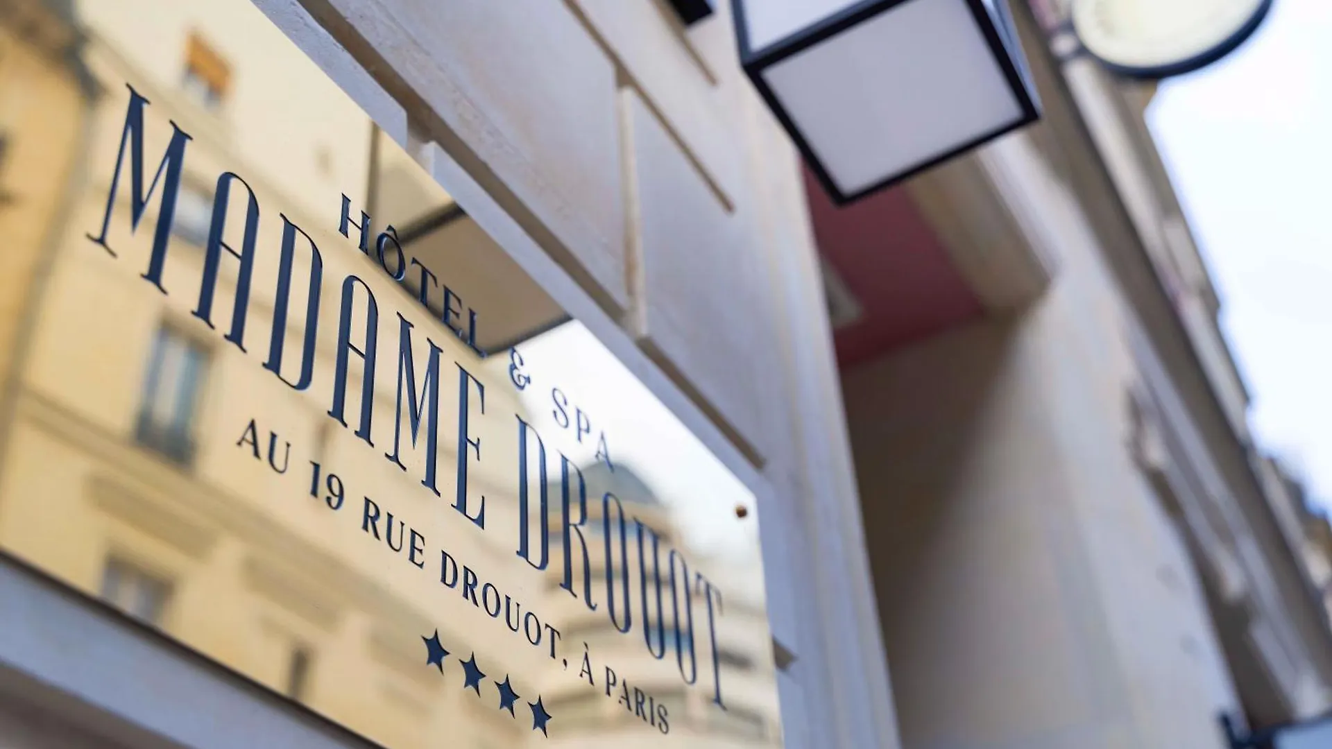 Hotel Madame Drouot & Spa - Opera Paris